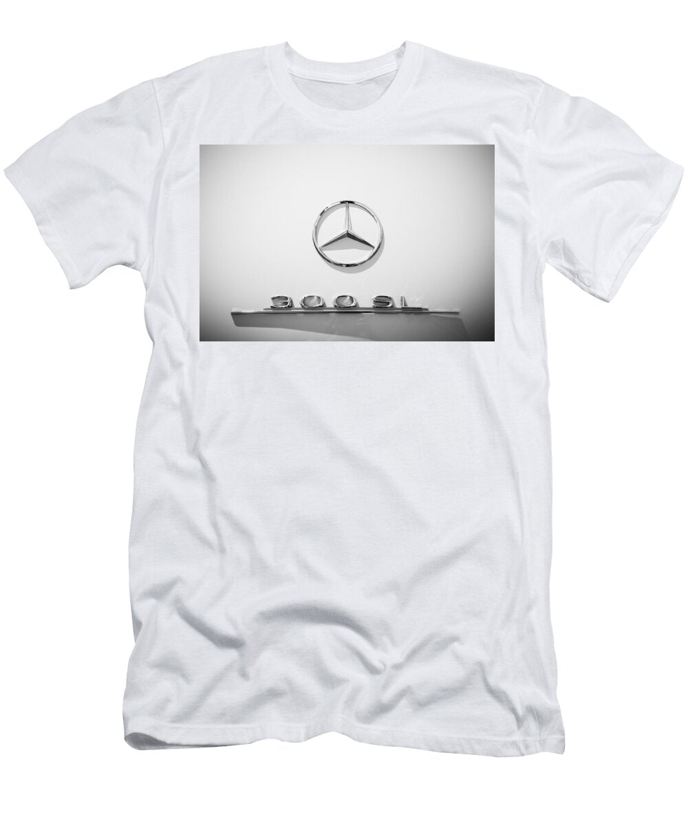 1 1961 Mercedes Benz 300sl Roadster Emblem Jill Reger T-Shirt