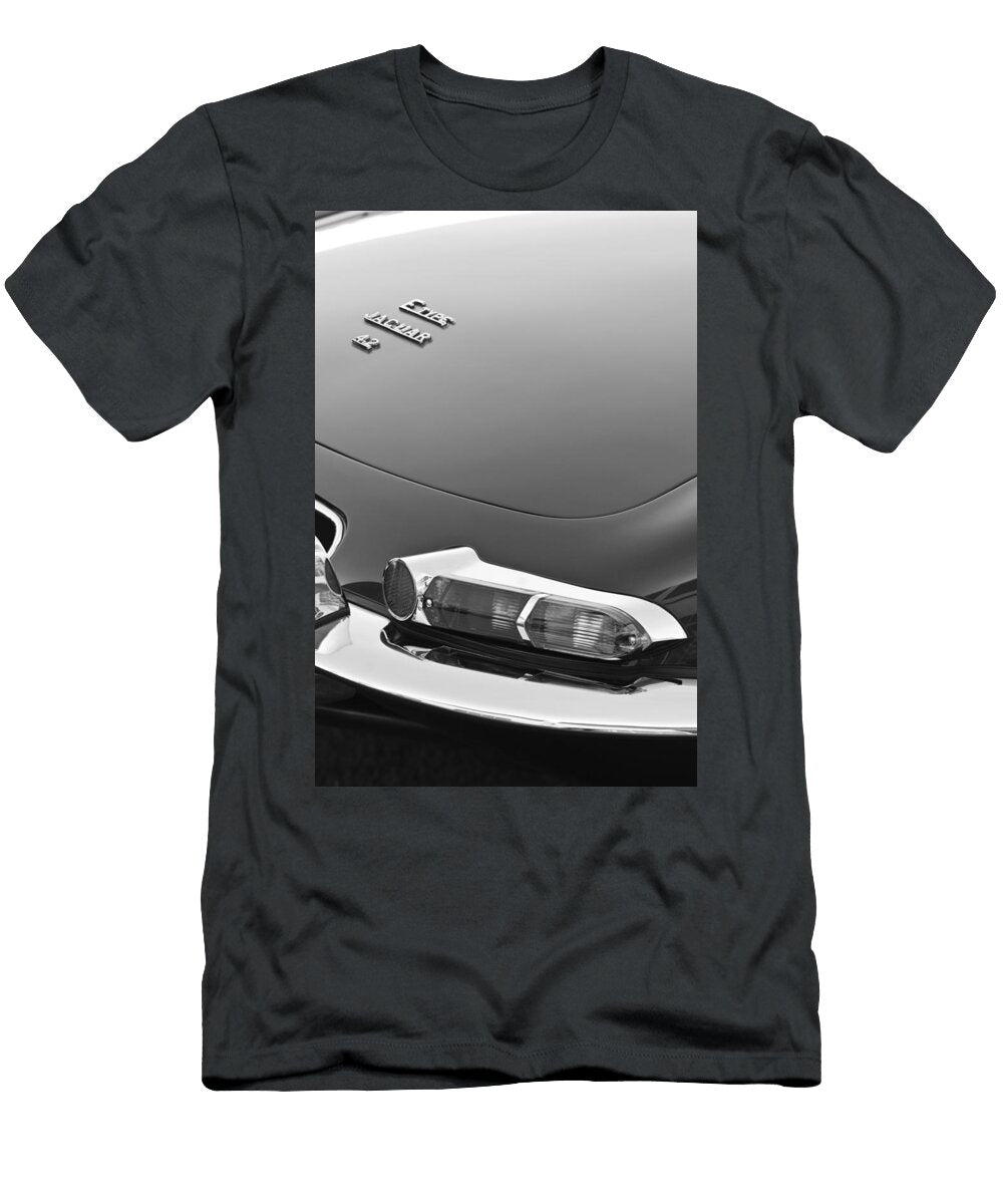 1 1967 Jaguar E Type 42 Liter Series 1 Roadster Taillight Jill Reger T-Shirt