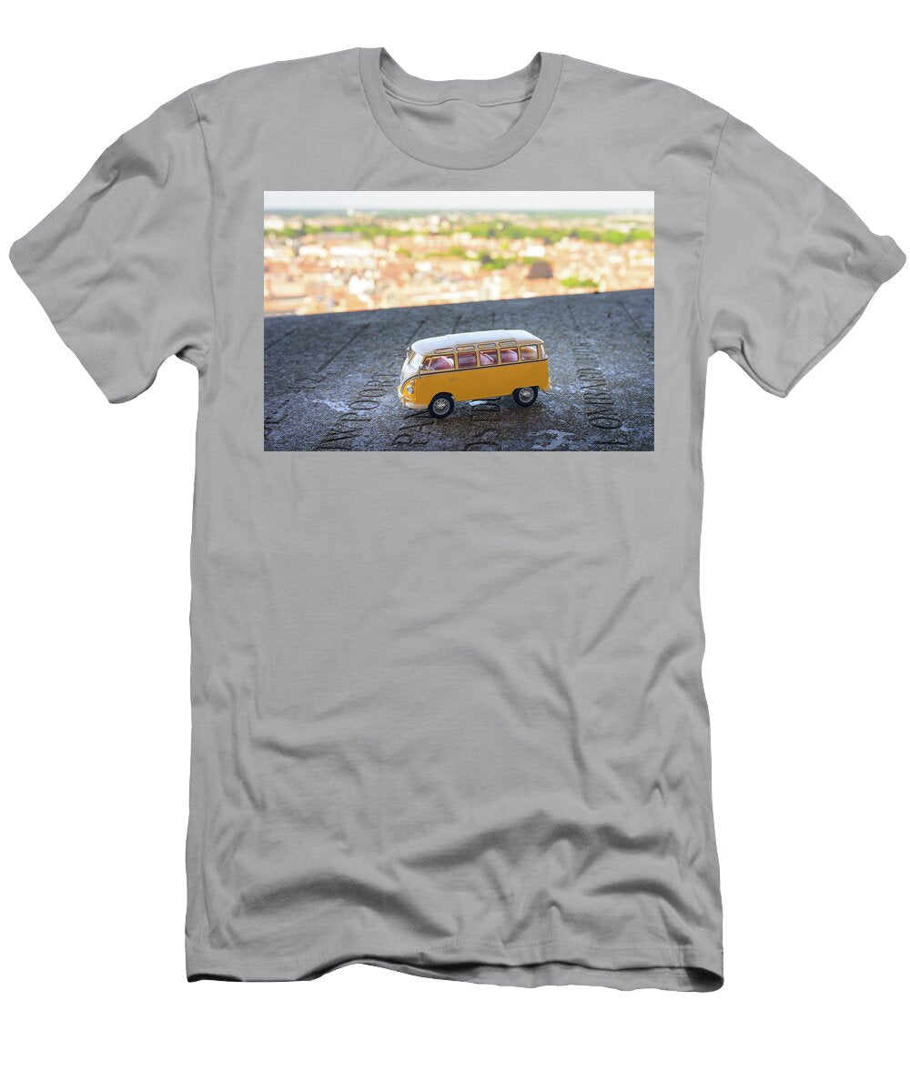 1 a 9 Seater Minibus on a Wall in Bruges Stefan Rotter T-Shirt