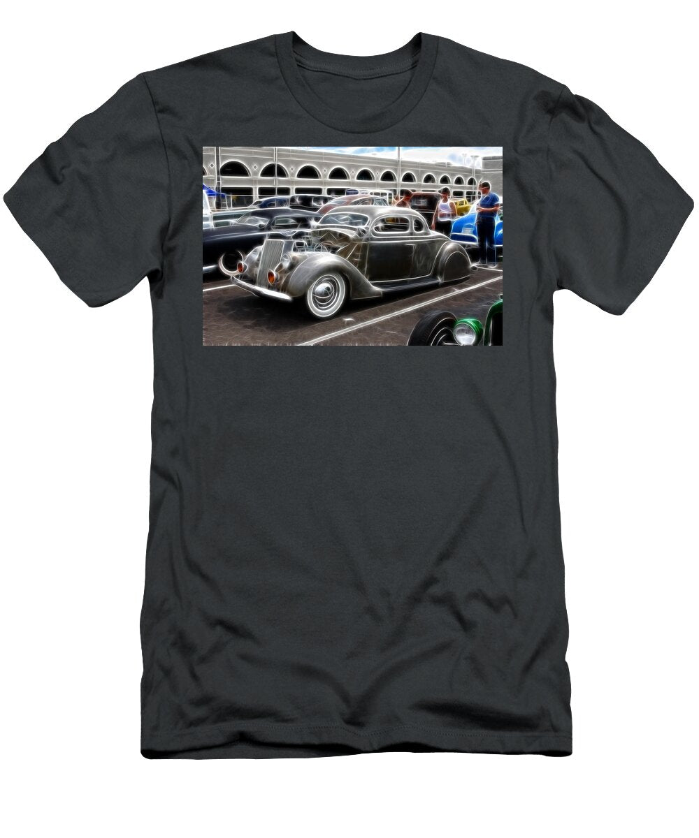 1 Chopped Ford Coupe Steve Mckinzie T-Shirt