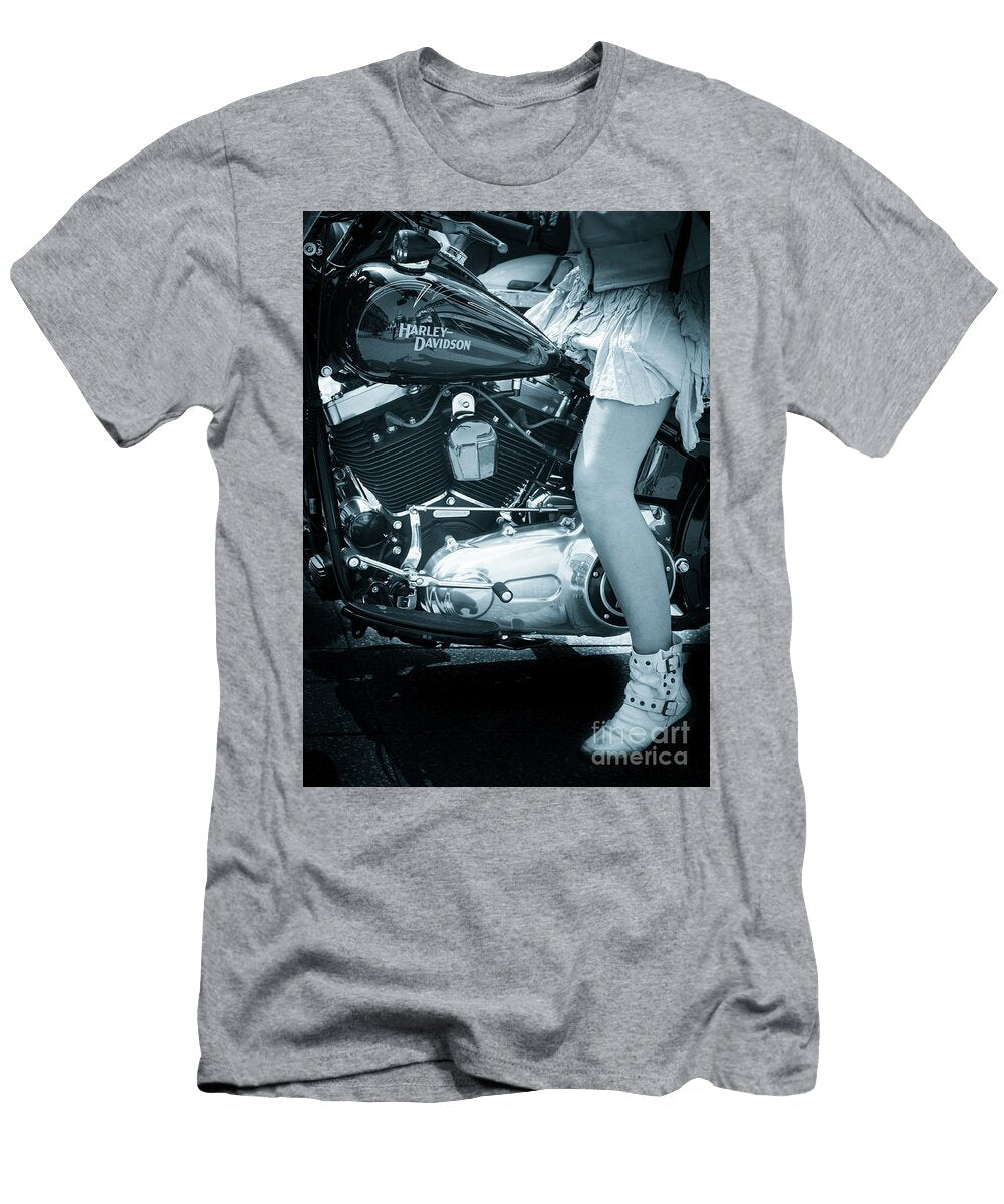 1 Girl in Short Skirt Astride Harley Davidson V Twin Black Motorcy Peter Noyce T-Shirt