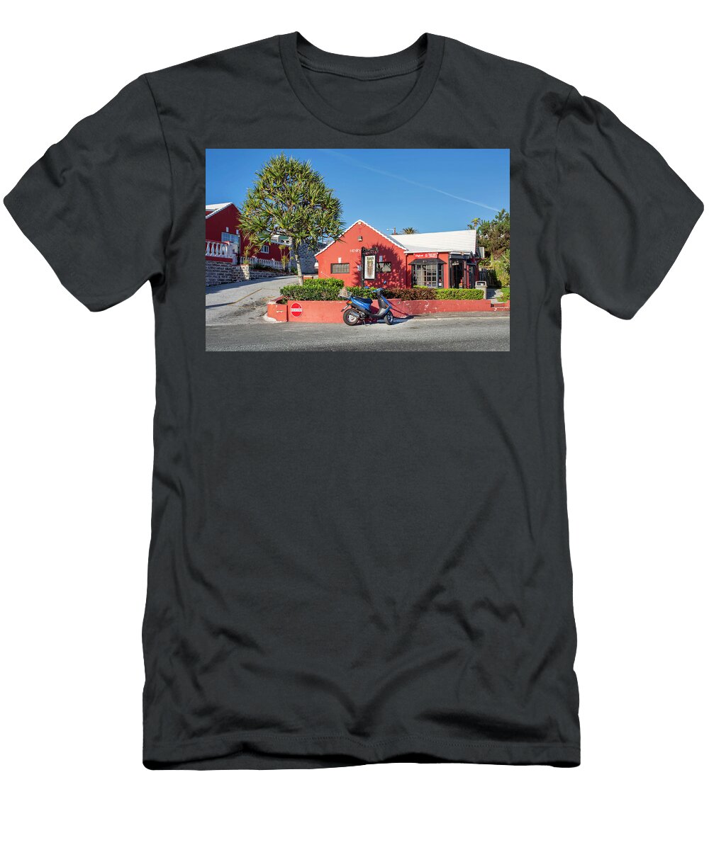 1 Restaurant Southampton Bermuda Lumiere T-Shirt