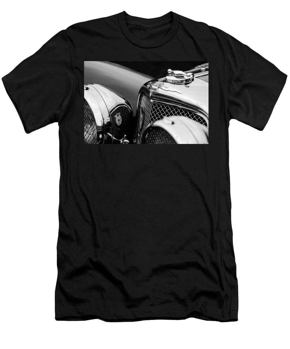 1938 Jaguar Ss100 35 Liter Roadster Grille Jill Reger T-Shirt