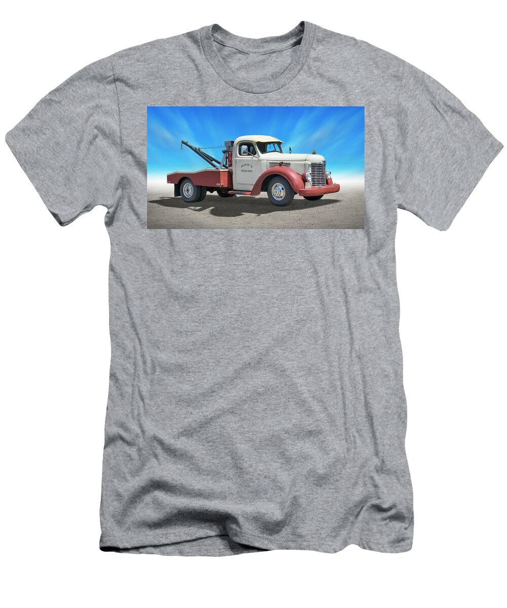 1947 International Tow Truck Mike Mcglothlen T-Shirt