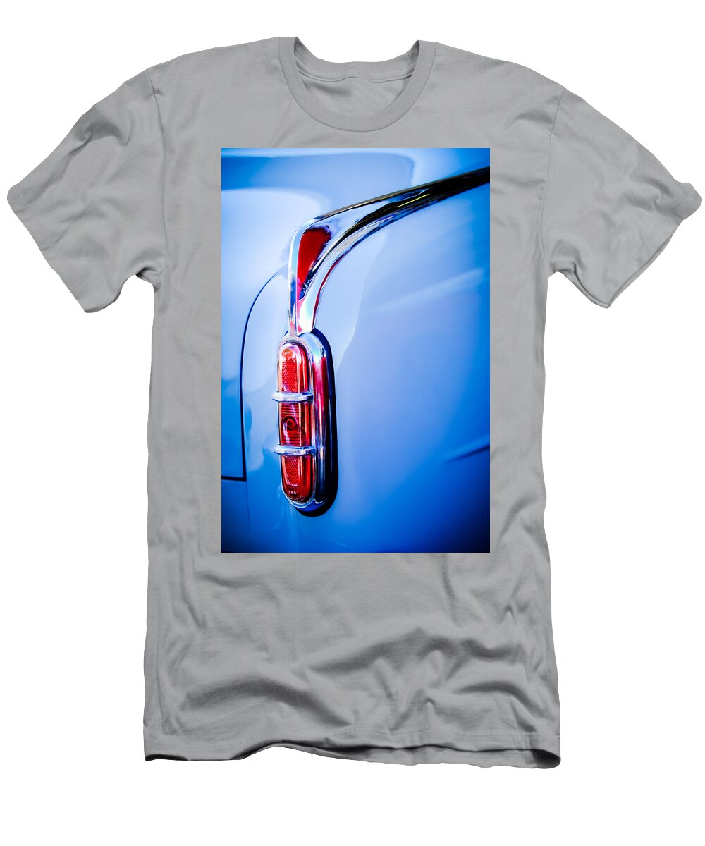 1952 Packard 200 Sedan Taillight 1173c Jill Reger T-Shirt