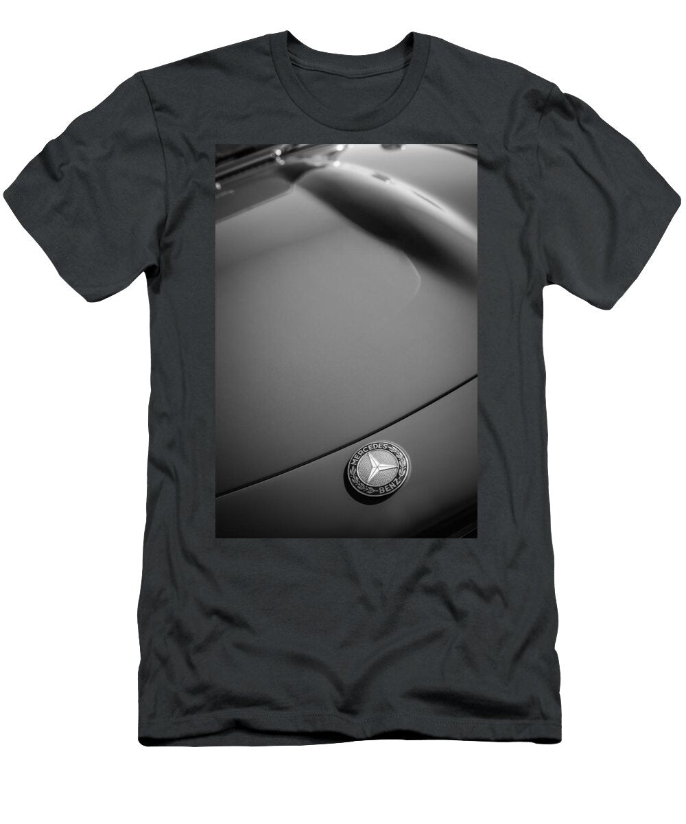 1962 Mercedes Benz 300sl Roadster Emblem 0384bw Jill Reger T-Shirt