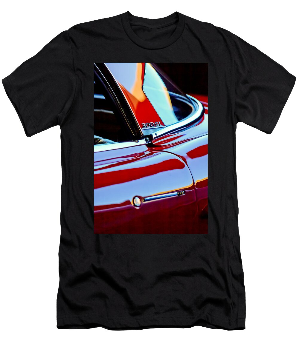 1962 Mercedes Benz 300sl Roadster Emblem 0663c Jill Reger T-Shirt