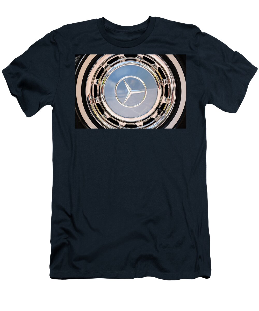 1968 Mercedes Benz 280 Sl Roadster Wheel Emblem 0925c Jill Reger T-Shirt