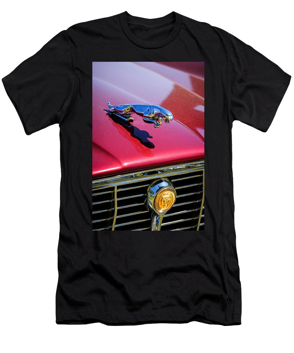 1973 Jaguar Xj6 Sedan Hood Ornament Grille Emblem 3306c Jill Reger T-Shirt