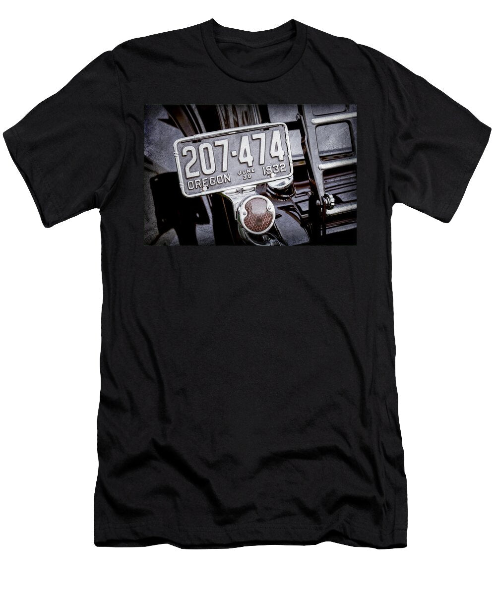 2 1932 Ford Model 18 Roadster Hotrod Taillight Jill Reger T-Shirt