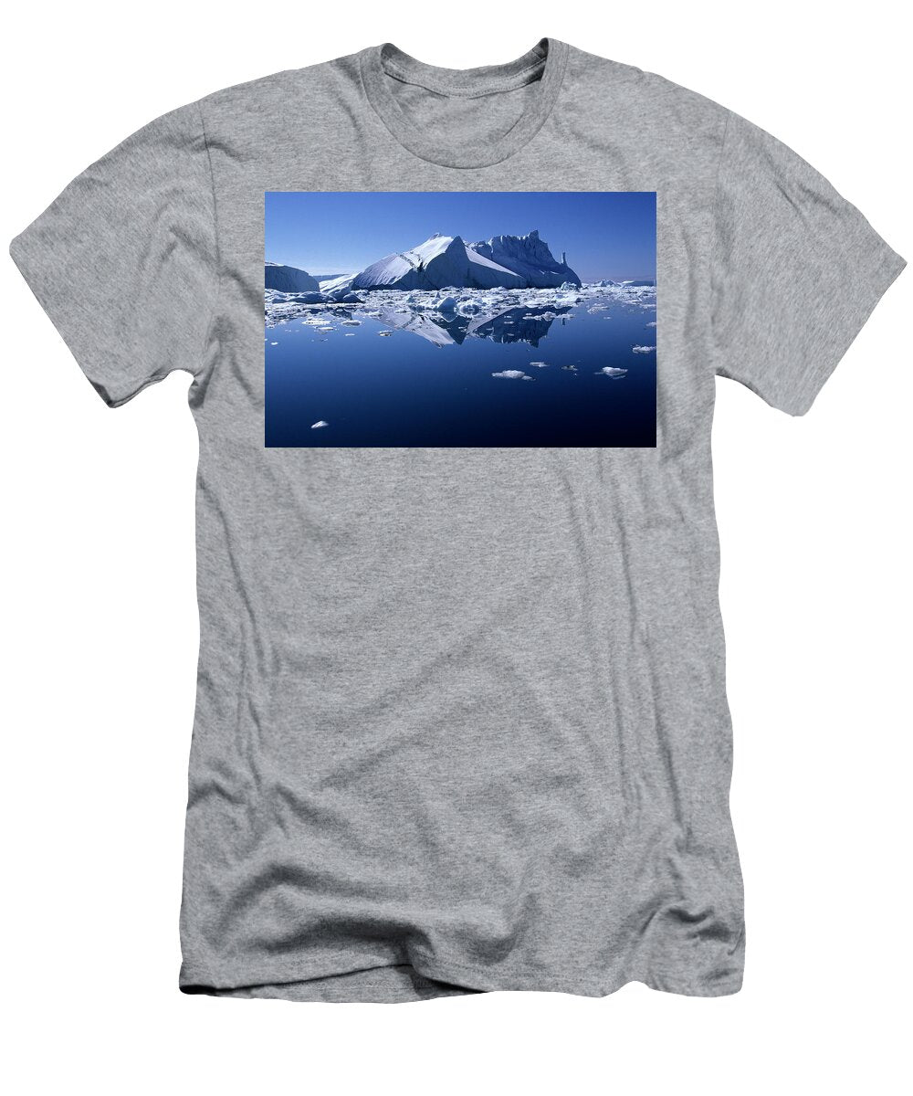 2 West Greenland Iceberg in Disko Bay Marc Steinmetz T-Shirt