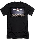 5 1959 Aston Martin Jaguar C Type Roadster Hood Emblem Jill Reger T-Shirt