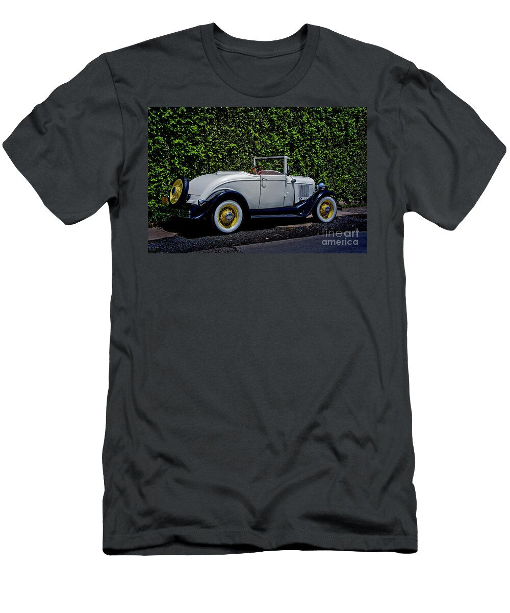 Antique Roadster in Tulua Al Bourassa T-Shirt