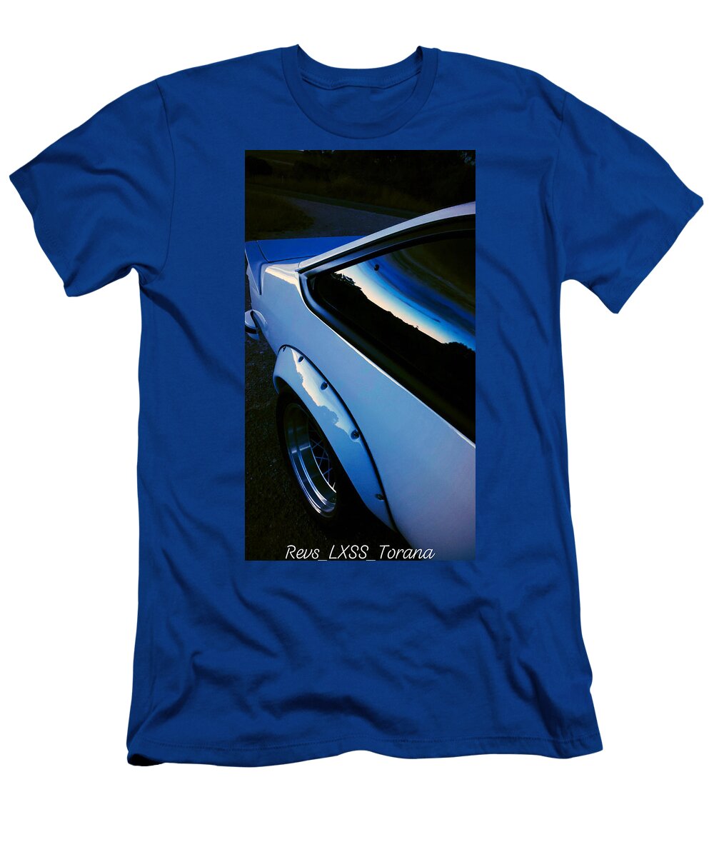 Artworkimage Medium 46090254 32975855 T-Shirt