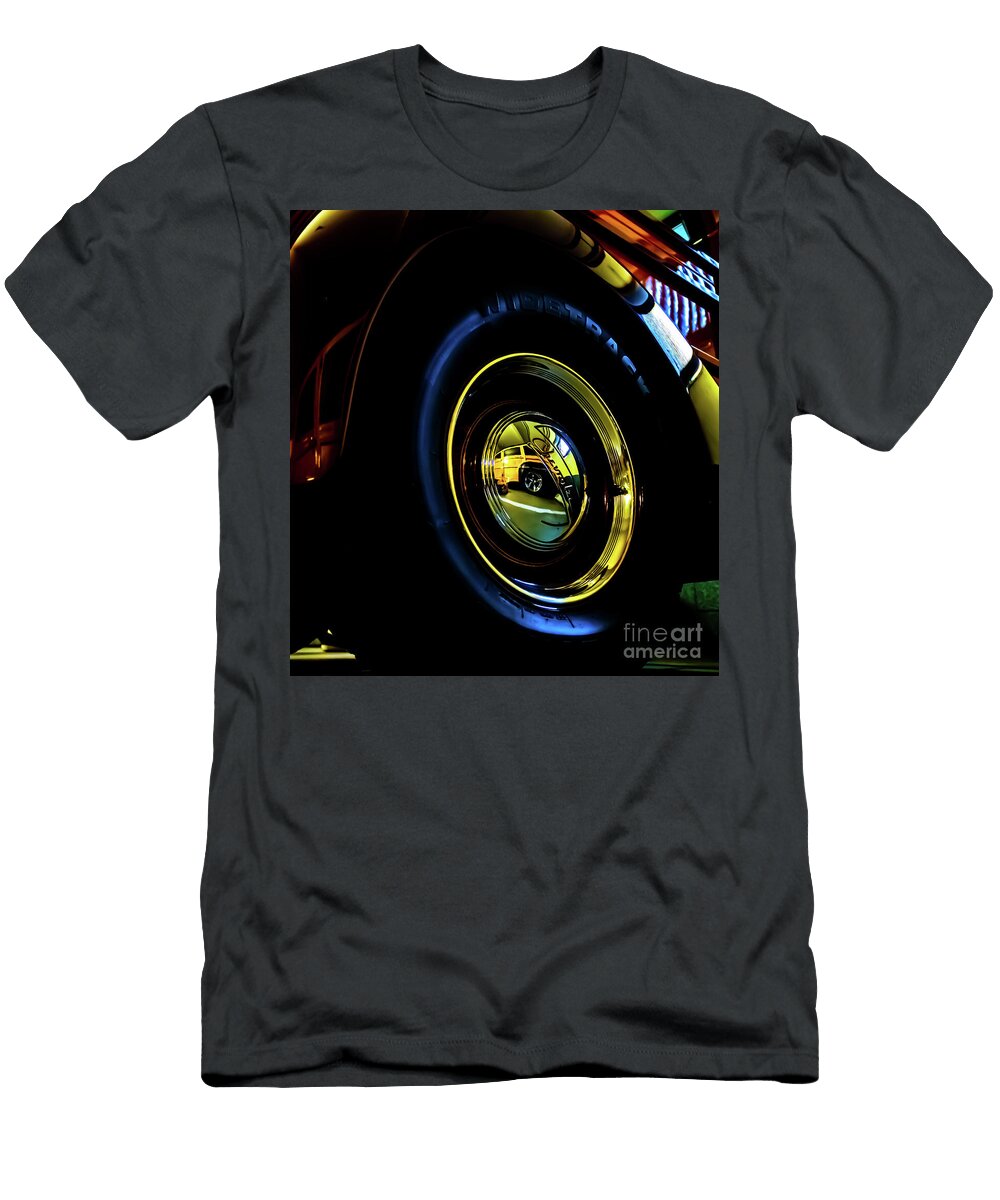 Beachside Classics Michael Vance Pemberton T-Shirt