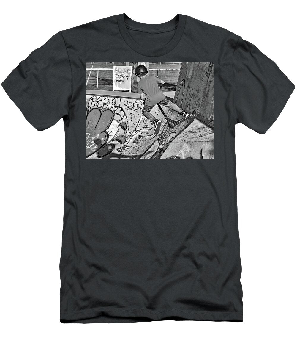 Bolton Skatepark 5 Bw Steve Harrington T-Shirt