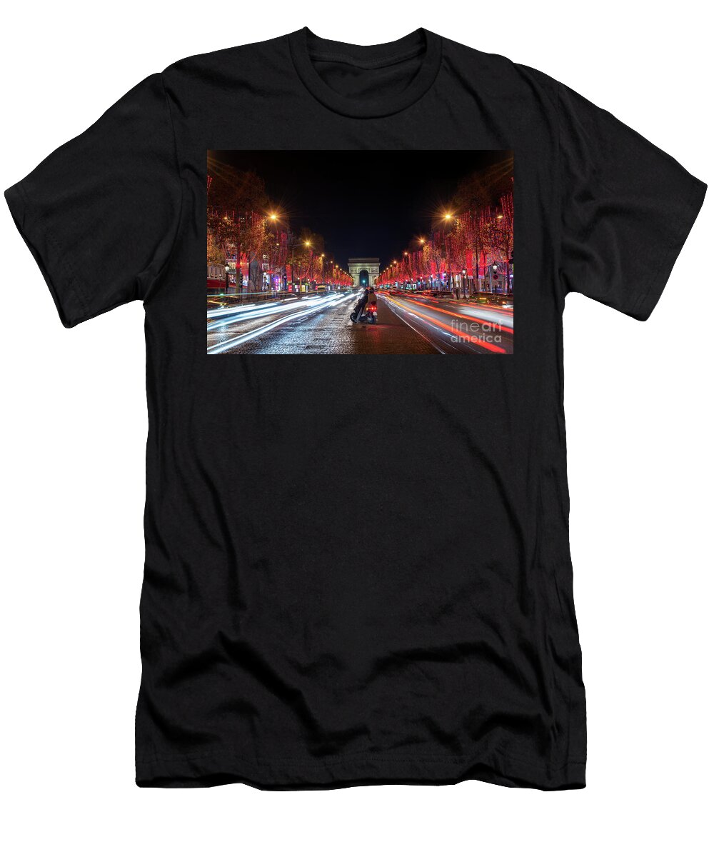 Christmas in Paris Delphimages Paris Photography T-Shirt
