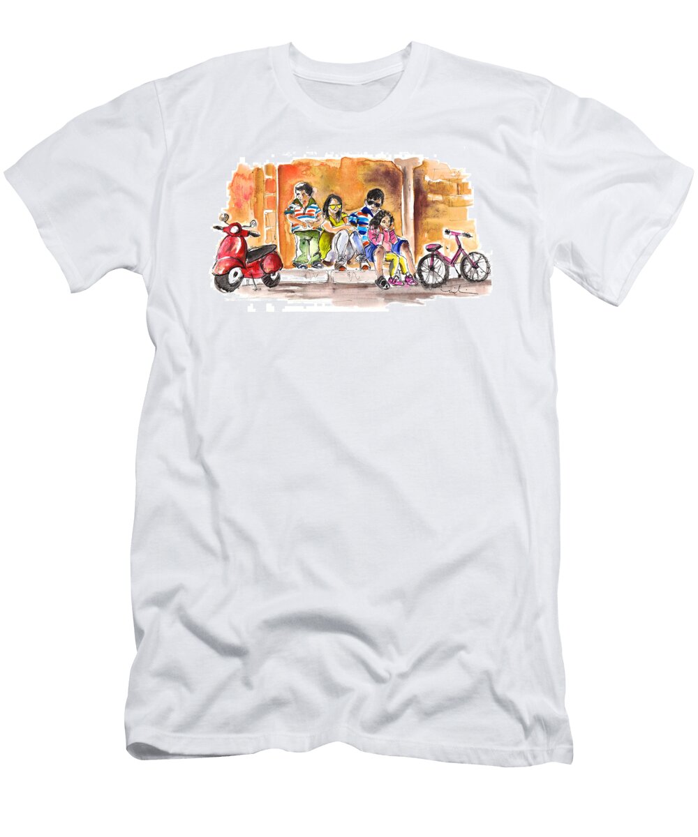 Family Life in Noto Miki De Goodaboom T-Shirt