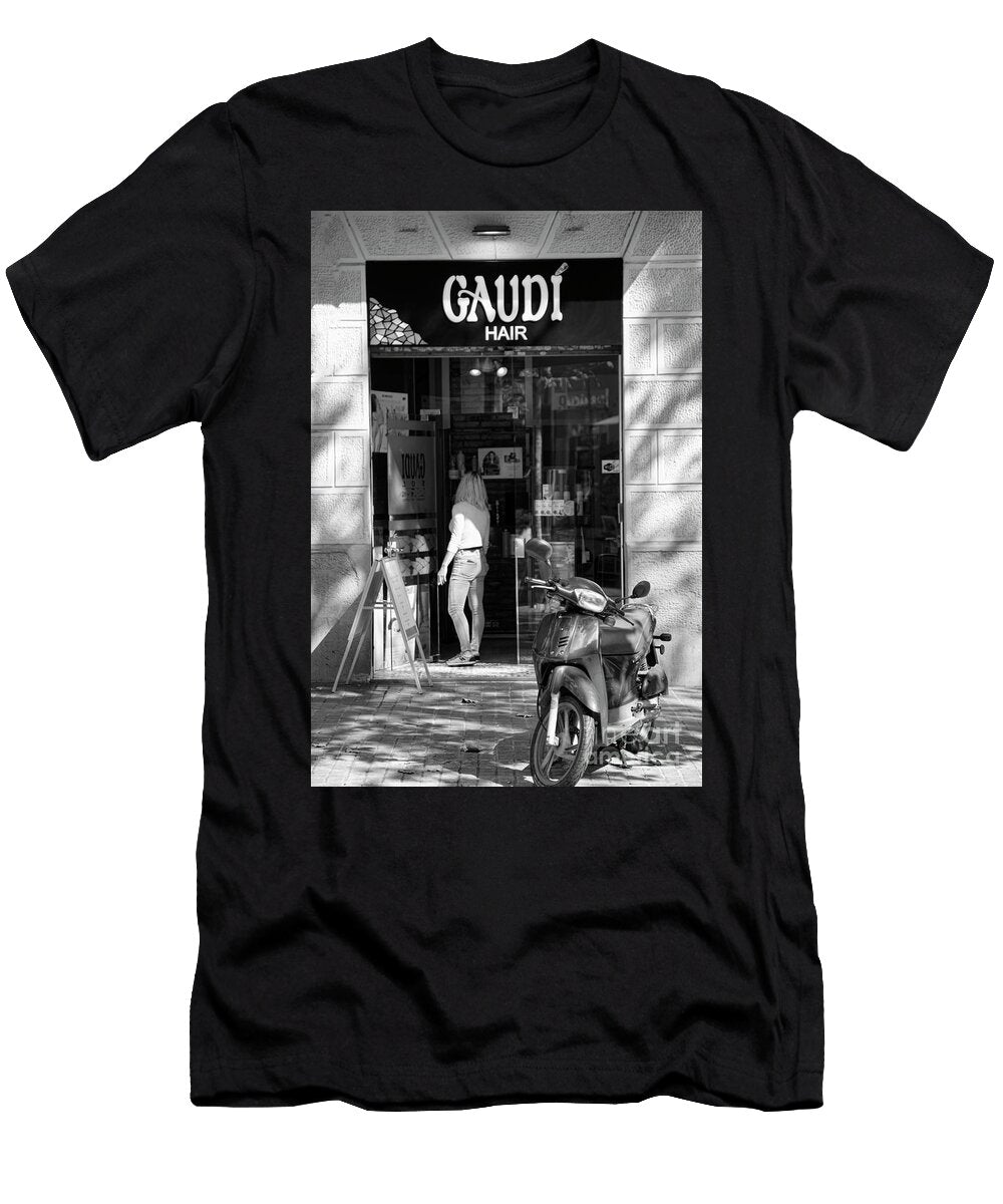 Gaudi Womans Salon Barcelona Chuck Kuhn T-Shirt