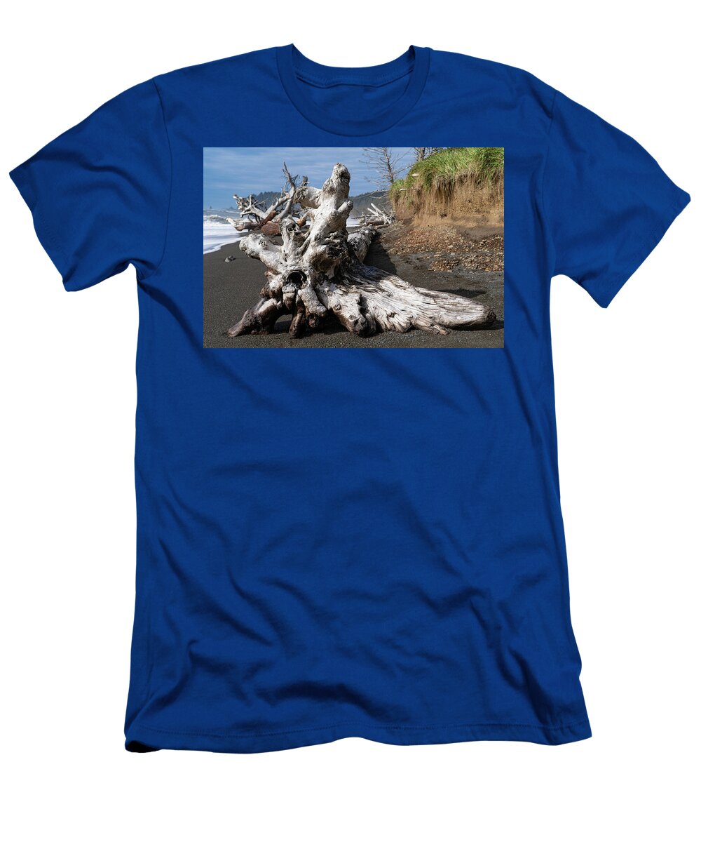 Gnarly Dead Tree Rialto Beach Olympic National Park Washington Wayne Moran T-Shirt
