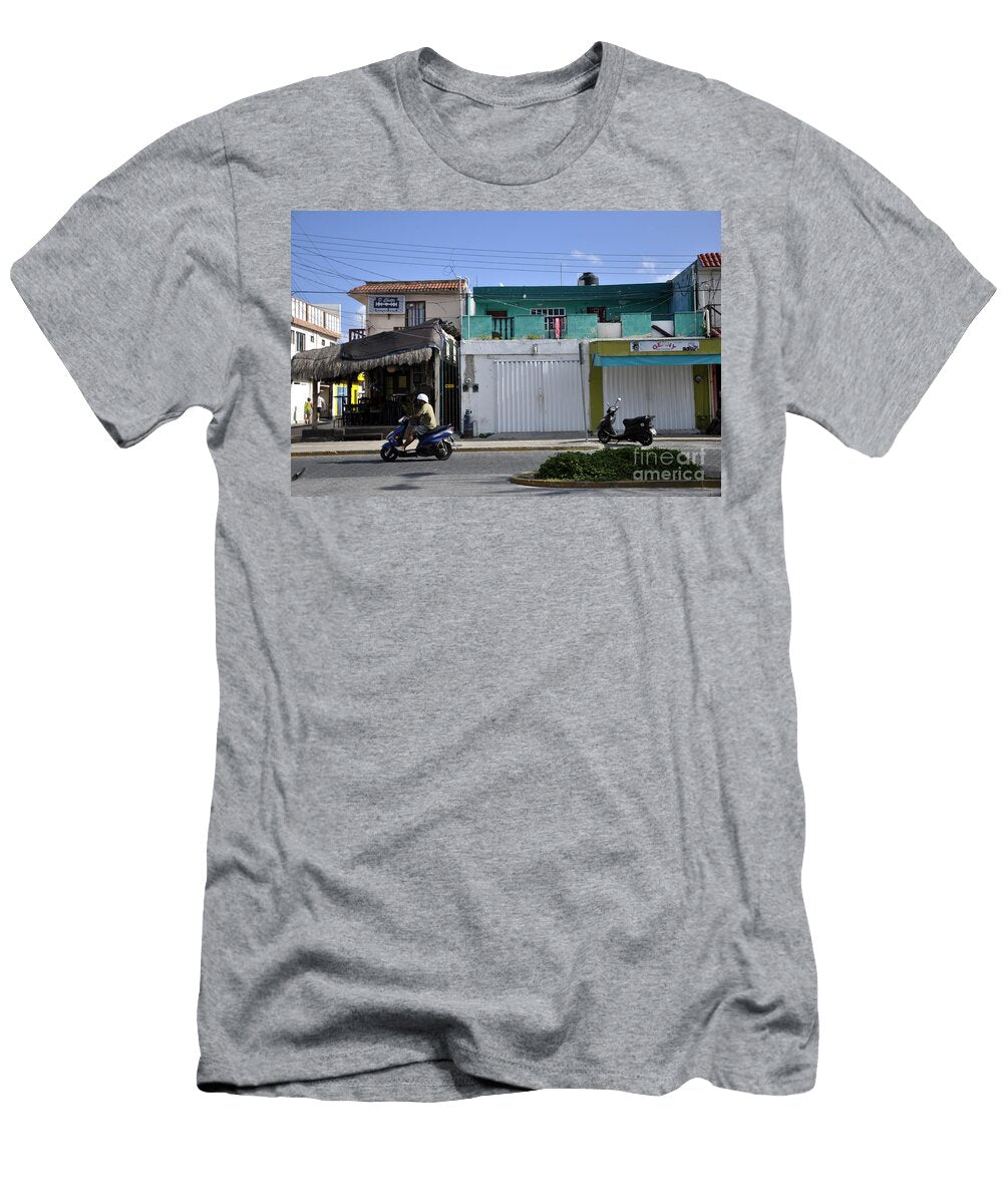 Isla Mujeres 5 Andrew Dinh T-Shirt