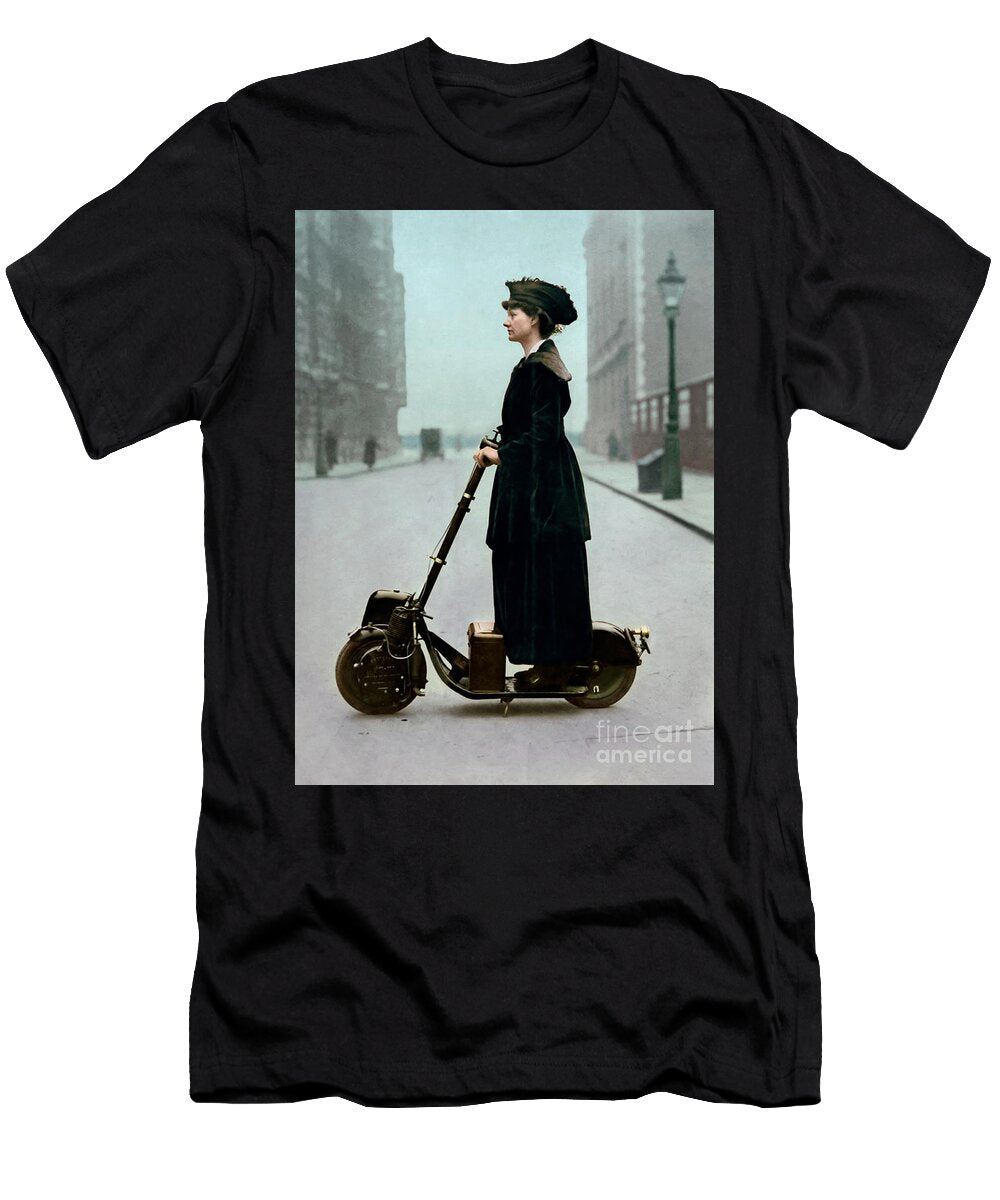 Lady and the Scooter in 1916 Franchi Torres T-Shirt