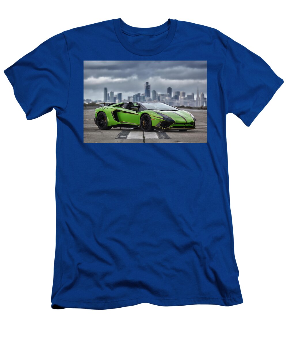 Lamborghini Aventadorsv Superveloce Roadster Print Itzkirb Photography T-Shirt