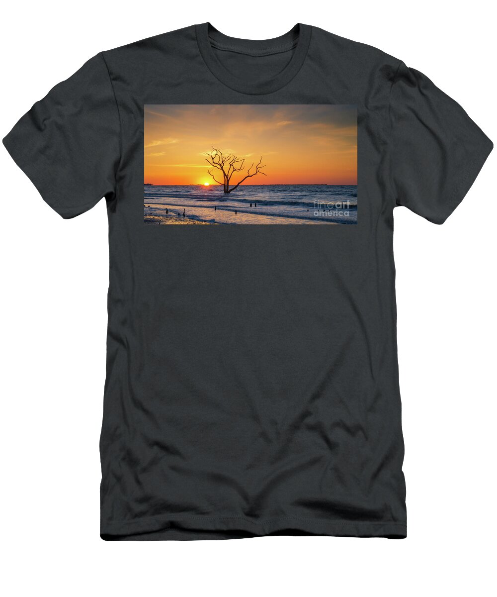 Lone Tree Sunrise Michael Ver Sprill T-Shirt