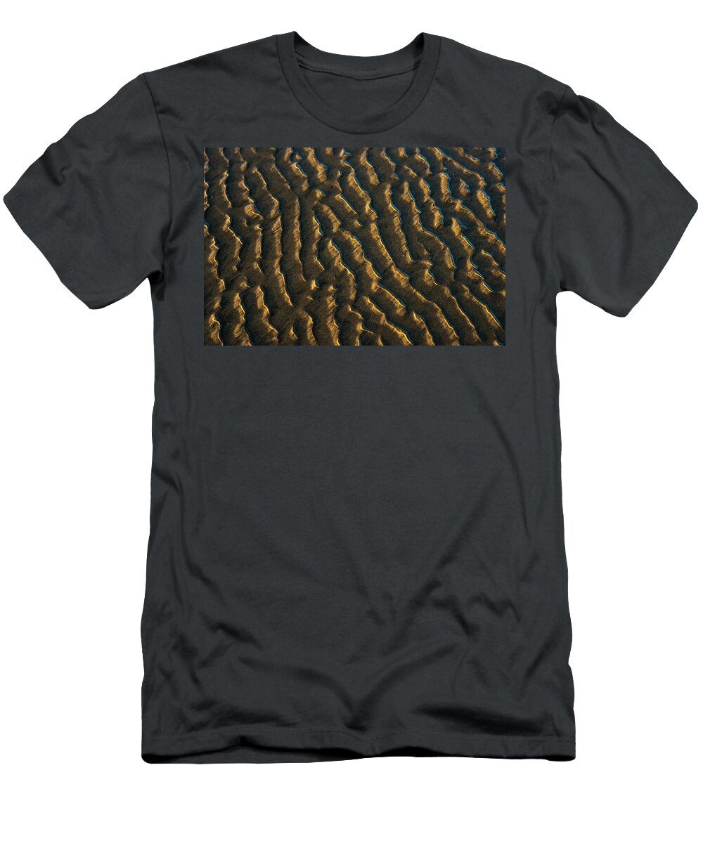 Low Tide Reveals Patterns on the Beach Robert L Potts T-Shirt