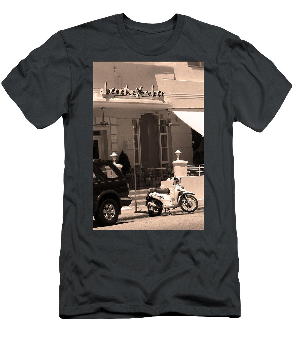 Miami Beach Art Deco 29 Frank Romeo T-Shirt