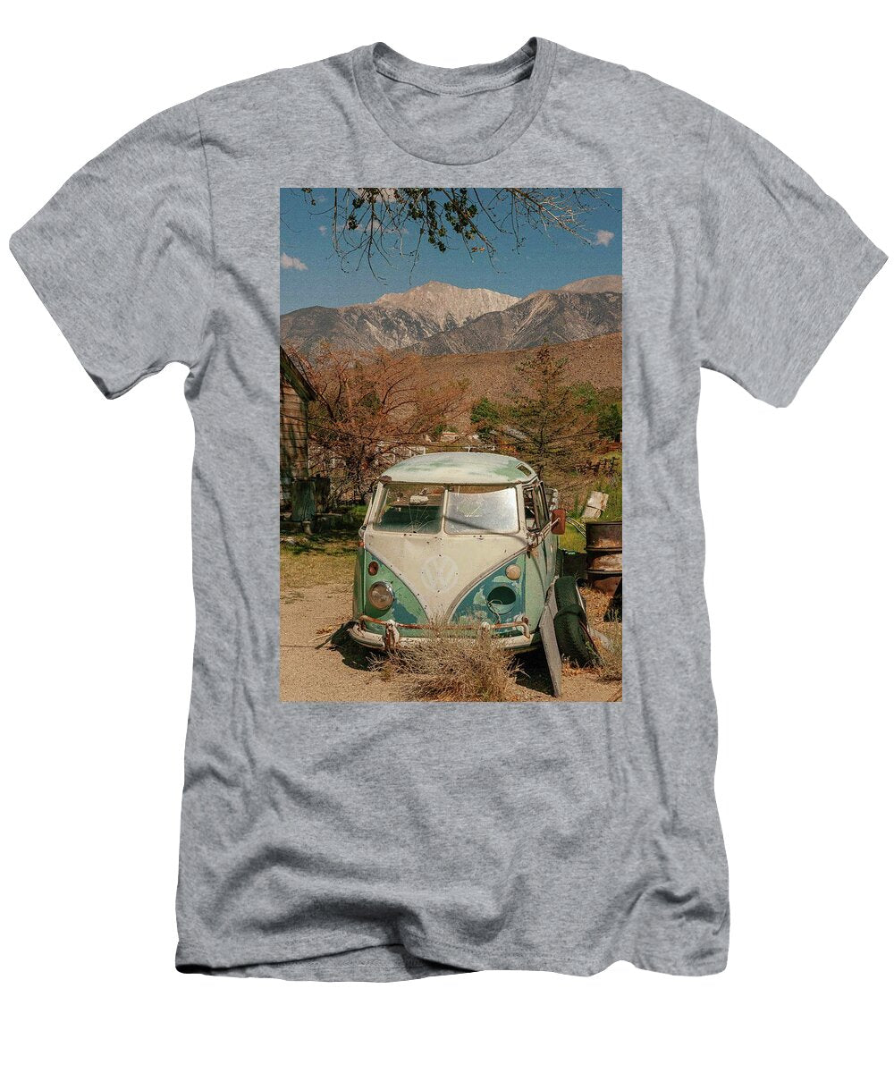 Old Car in Benton Ca Kirill Krylov T-Shirt