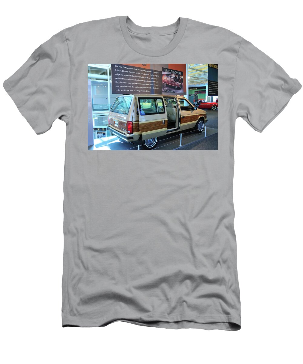 Original Chrysler Minivan Jorge Moro T-Shirt