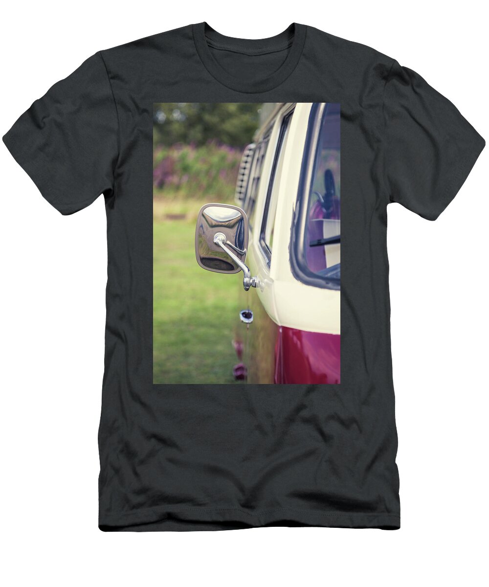 Purple VW T2 Camper Mirror Richard Nixon T-Shirt