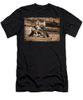 Spotted Hyena Female and Cub Mashatu Game Reserve Suzi Eszterhas Natureplcom T-Shirt