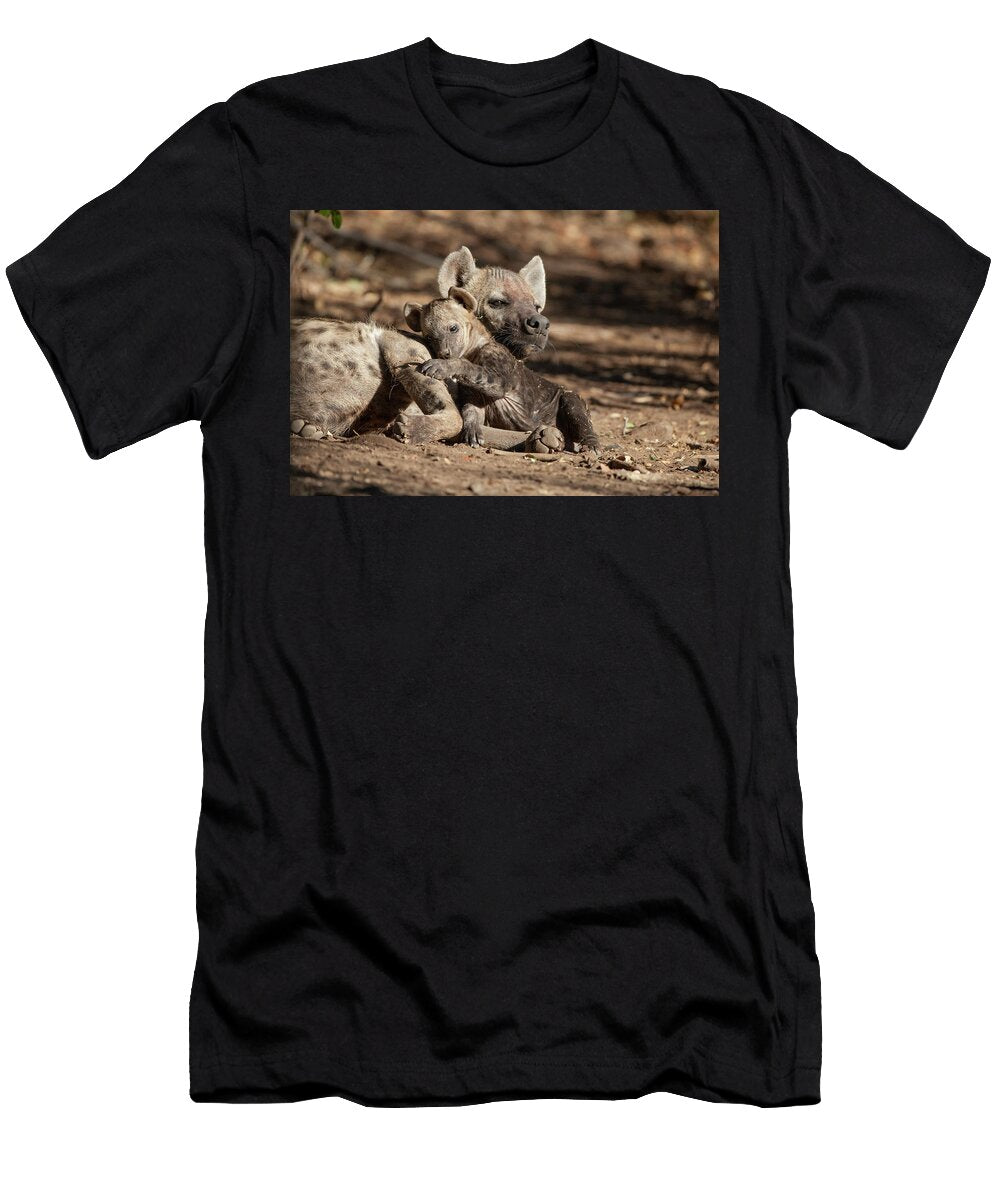 Spotted Hyena Female and Cub Mashatu Game Reserve Suzi Eszterhas Natureplcom T-Shirt