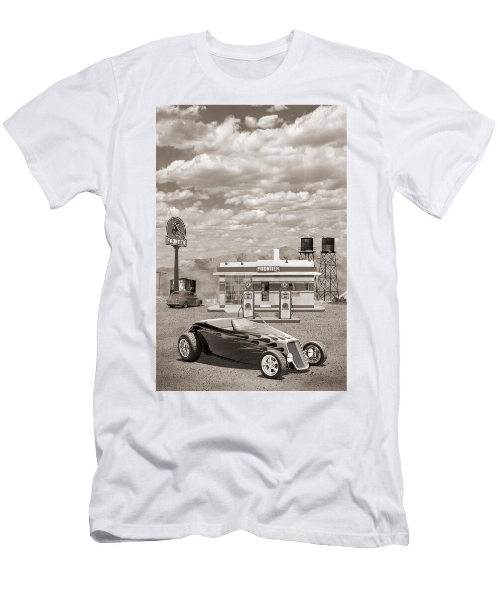 Street Rod At Frontier Station Sepia Mike Mcglothlen T-Shirt