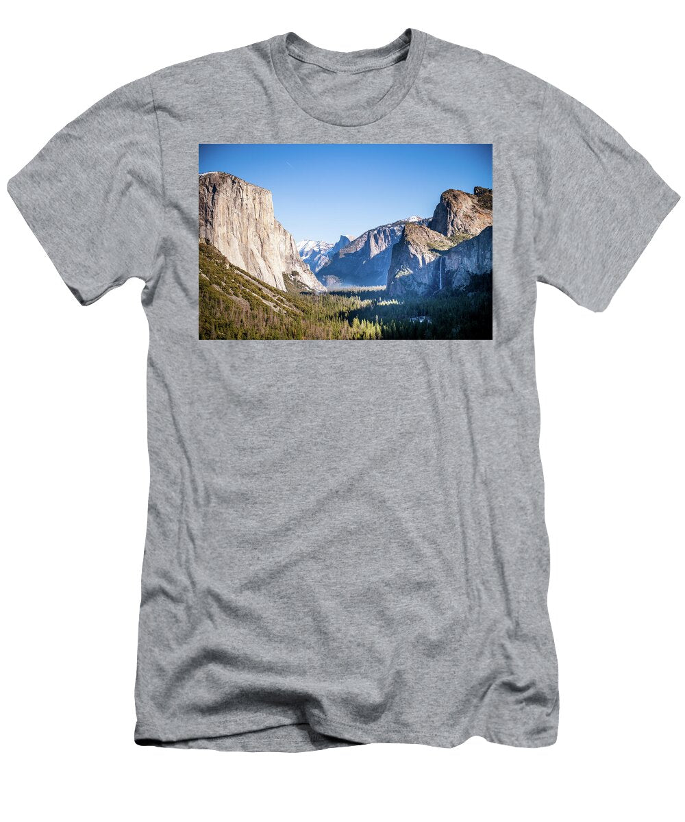 Tunnel View of Yosemite Aileen Savage T-Shirt