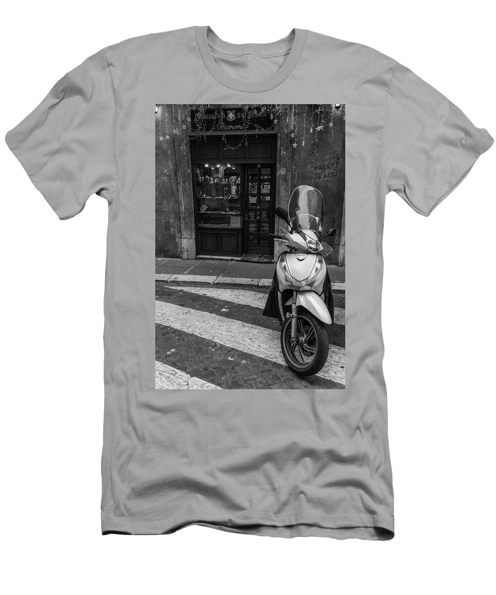 Vespa on Street in Roma John Mcgraw T-Shirt