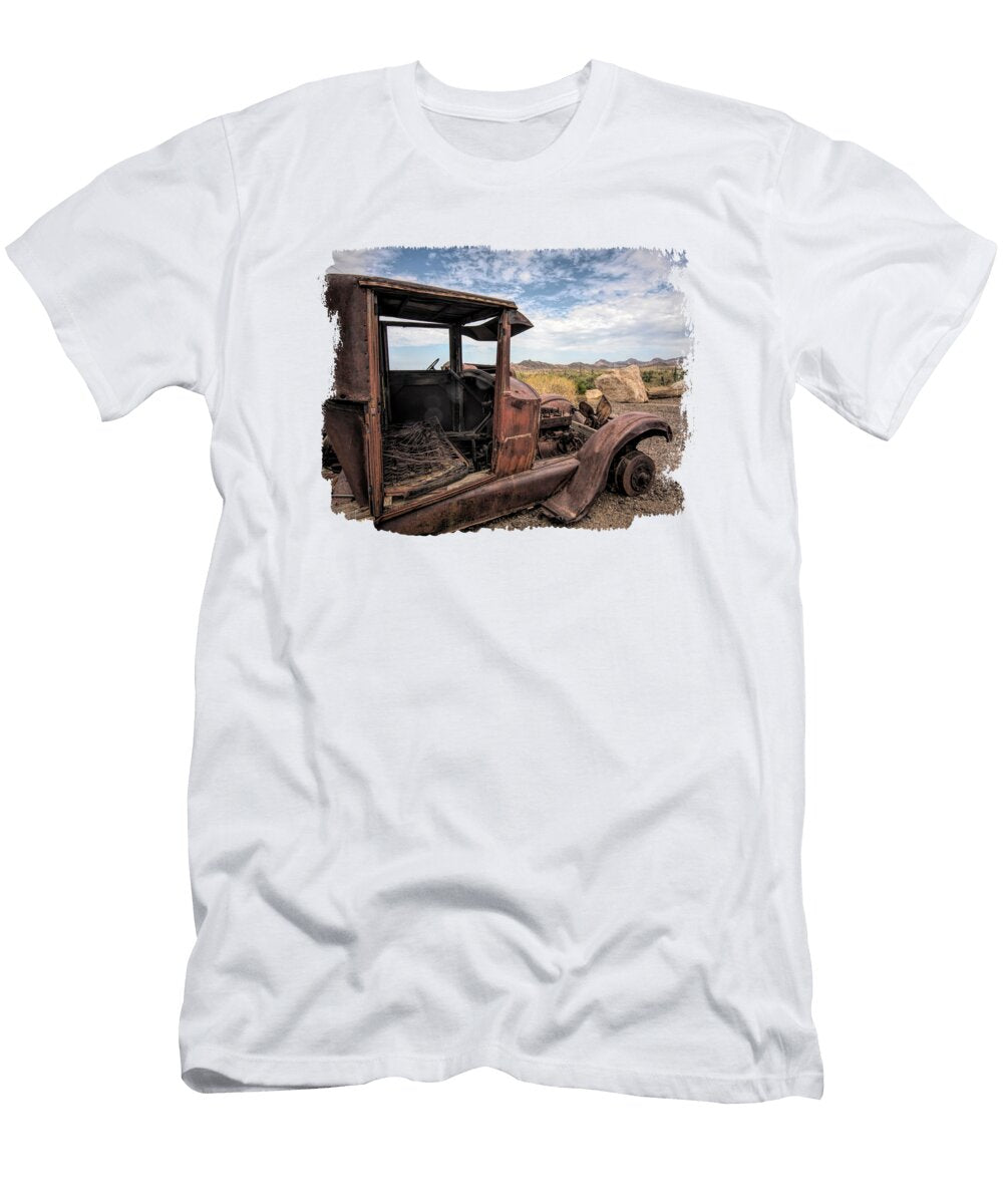 Vintage Car 2 Elisabeth Lucas T-Shirt