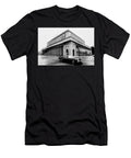 Vintage Chicago Union Station and 1970s Car Motion Blur June 1974 Black and White Dmr Filho T-Shirt