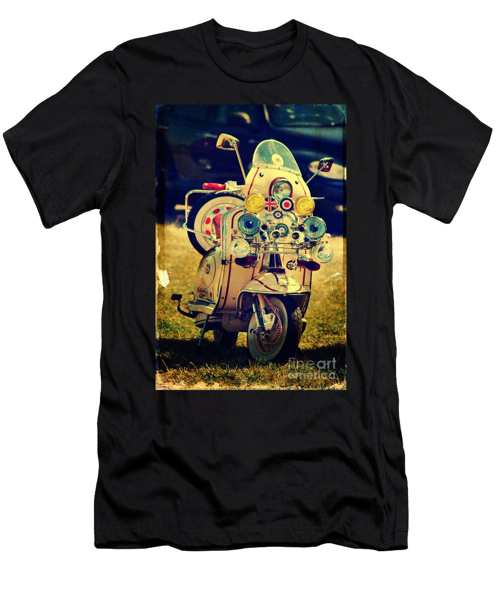 Vintage Scooter Yhun Suarez T-Shirt