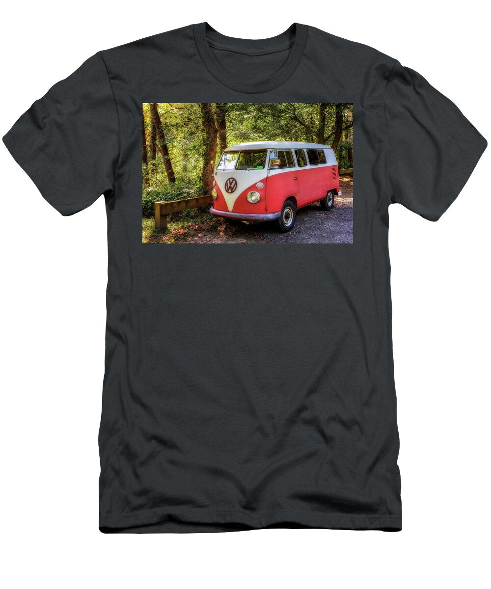 Volkswagen Type 2 T1 Transporter Susan Rissi Tregoning T-Shirt