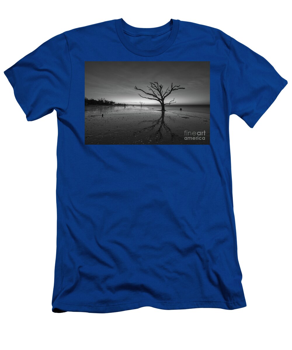 Wet Reflections At Botany Bay Beach Bw Michael Ver Sprill T-Shirt