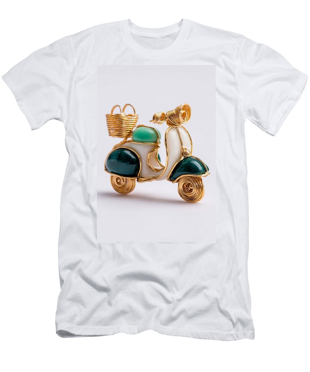 Wire Scooter Sculpture Vintage Vespa Gilded Luna Farmer T-Shirt